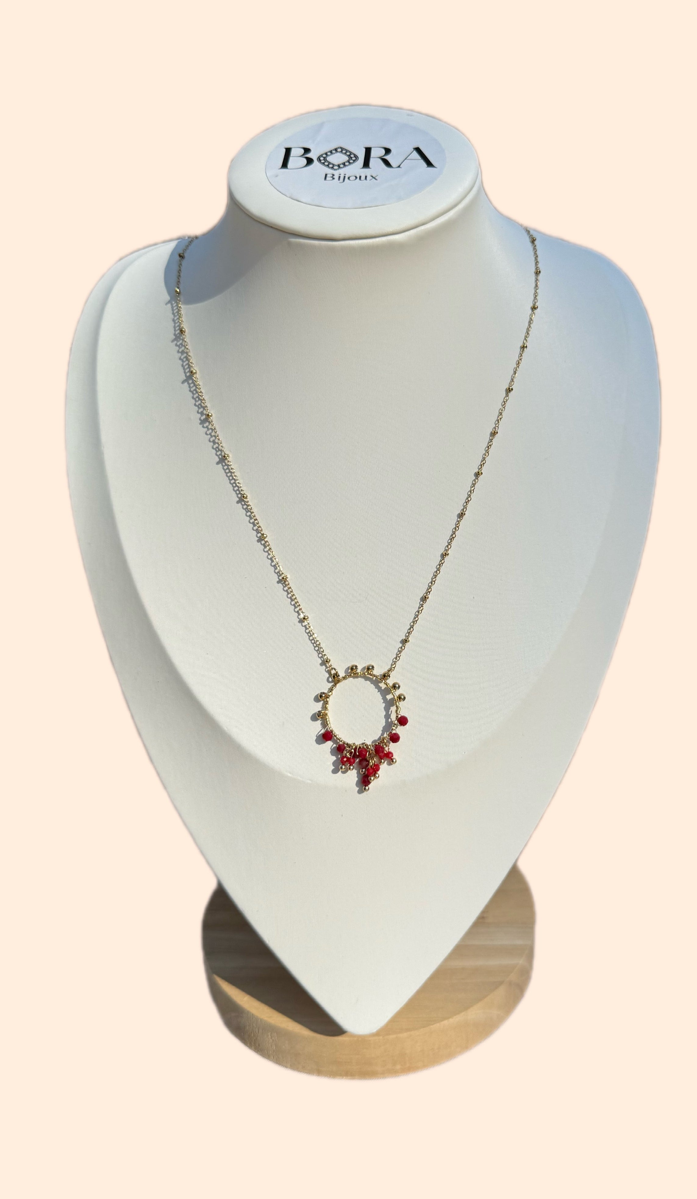 Collier Palasë